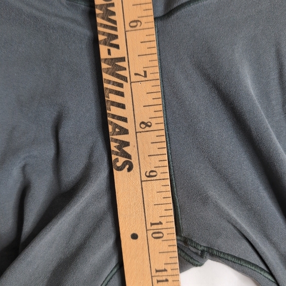 Aerie Chill Play Move Sage Green leggings , Size M - Picture 5 of 8